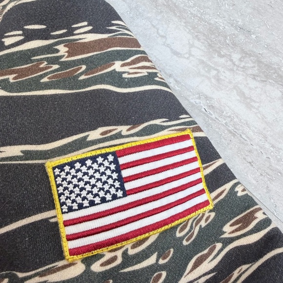 Darc Sport Wolves Tiger Camo Hoodie 26/1000 Limited Edition Flag Patch Medium - Picture 4 of 15